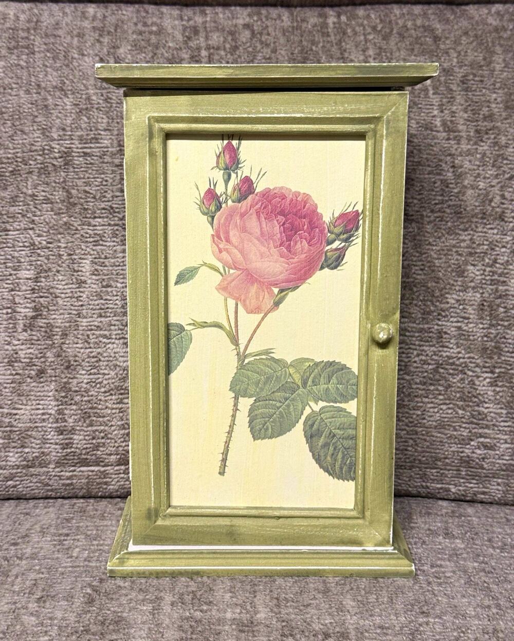 Wall Mounted Mini Cabinet w/ Floral Rose Door, 2 Compartments, Green